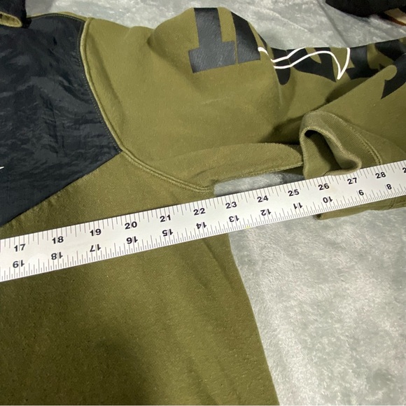 Nike Jacket Men’s Large Olive Green Hood Spell Out Sleeve Polar Fleece HBR Sport - Picture 8 of 13